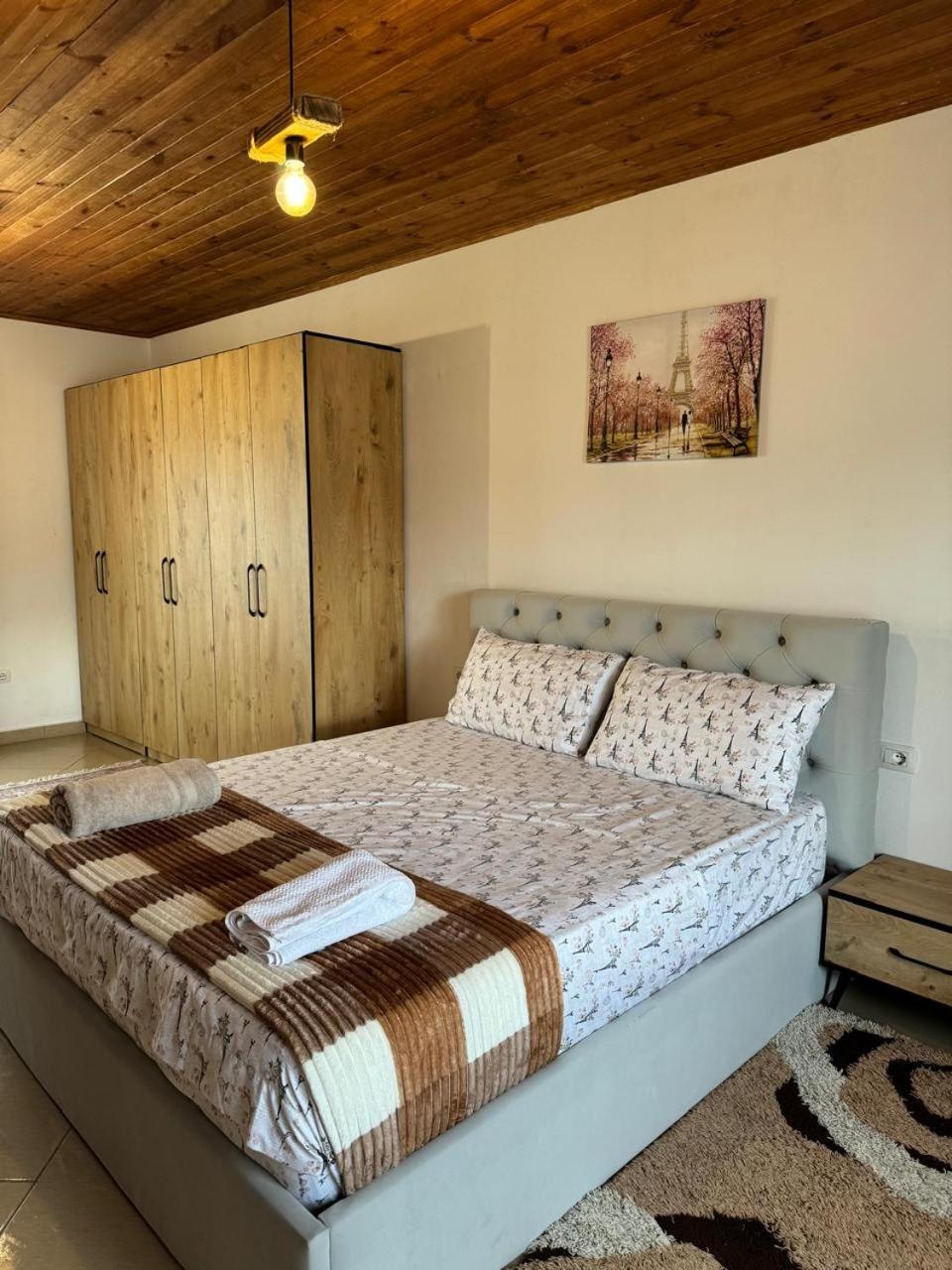 Villa Zefi Rrenc Papaj Exteriér fotografie