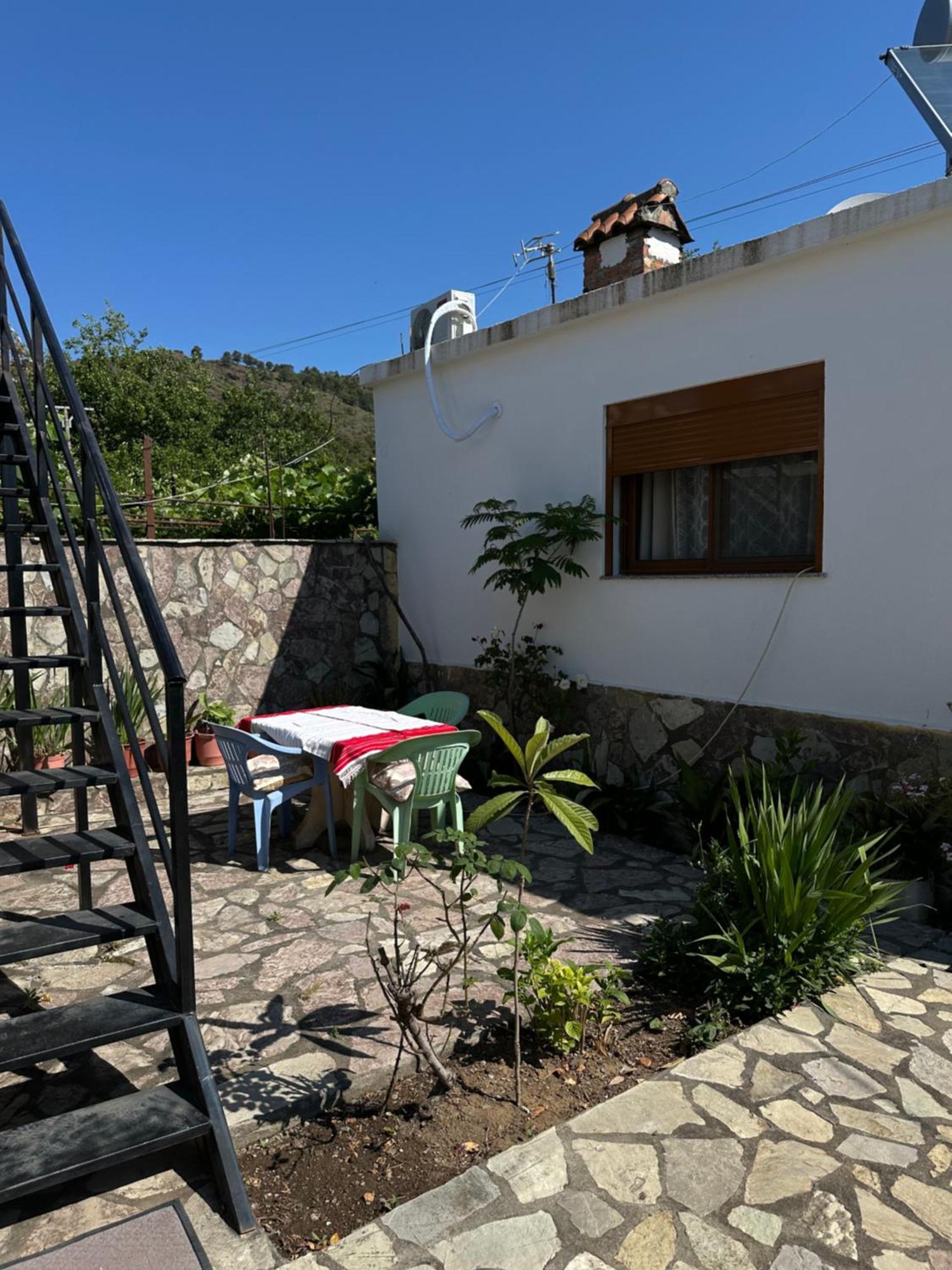 Villa Zefi Rrenc Papaj Exteriér fotografie